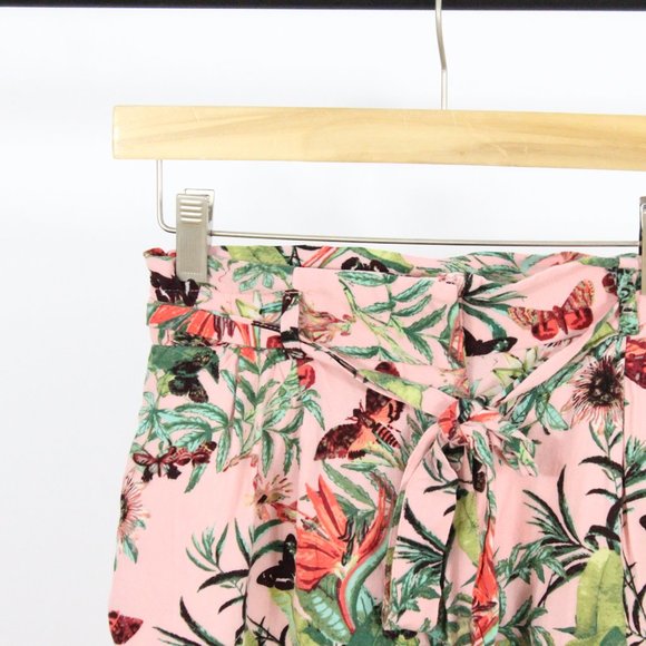 *H&M High Rise Shorts - Picture 3 of 6